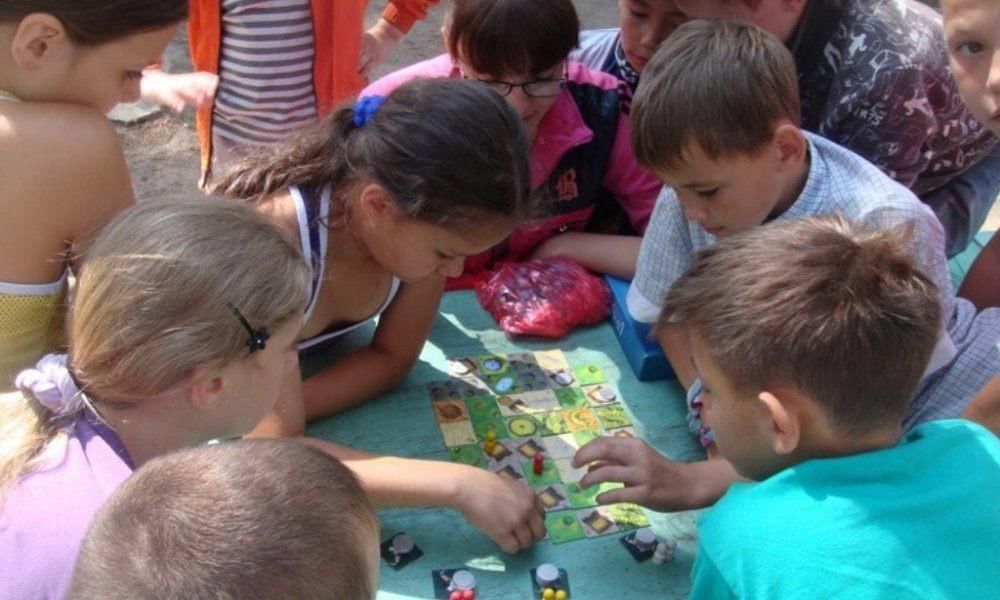 Игры на знакомство для детского лагеря