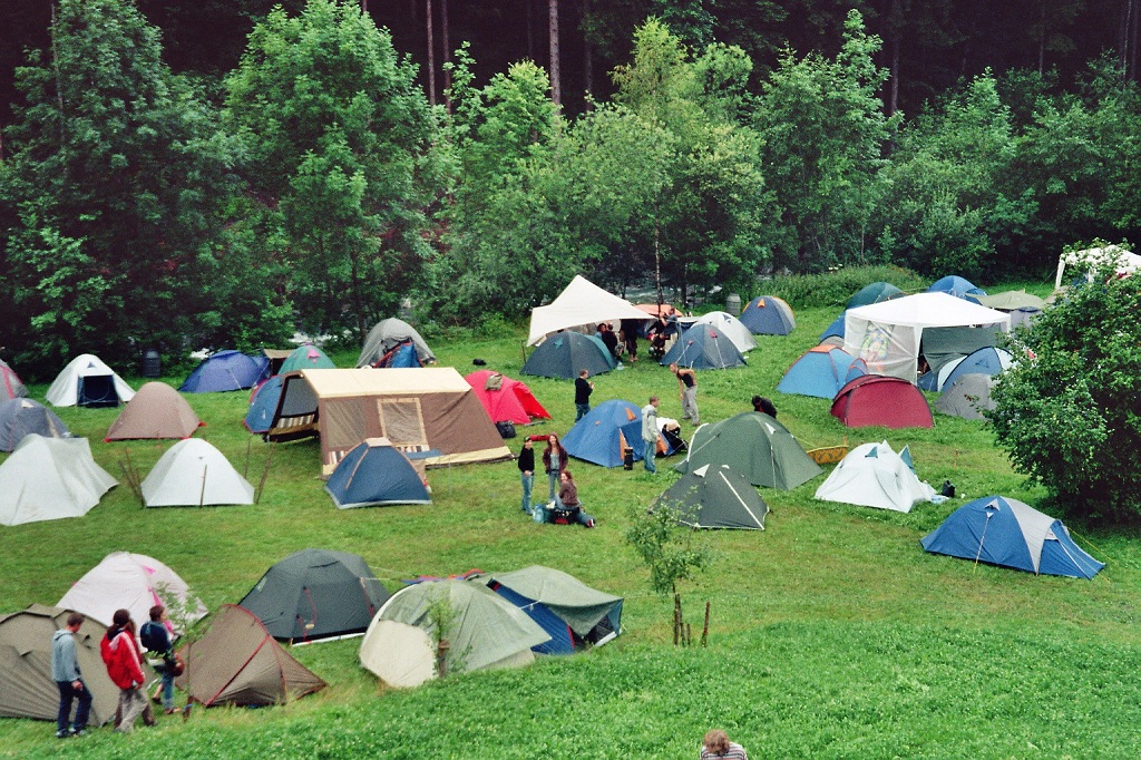 Летний палаточный лагерь для детей