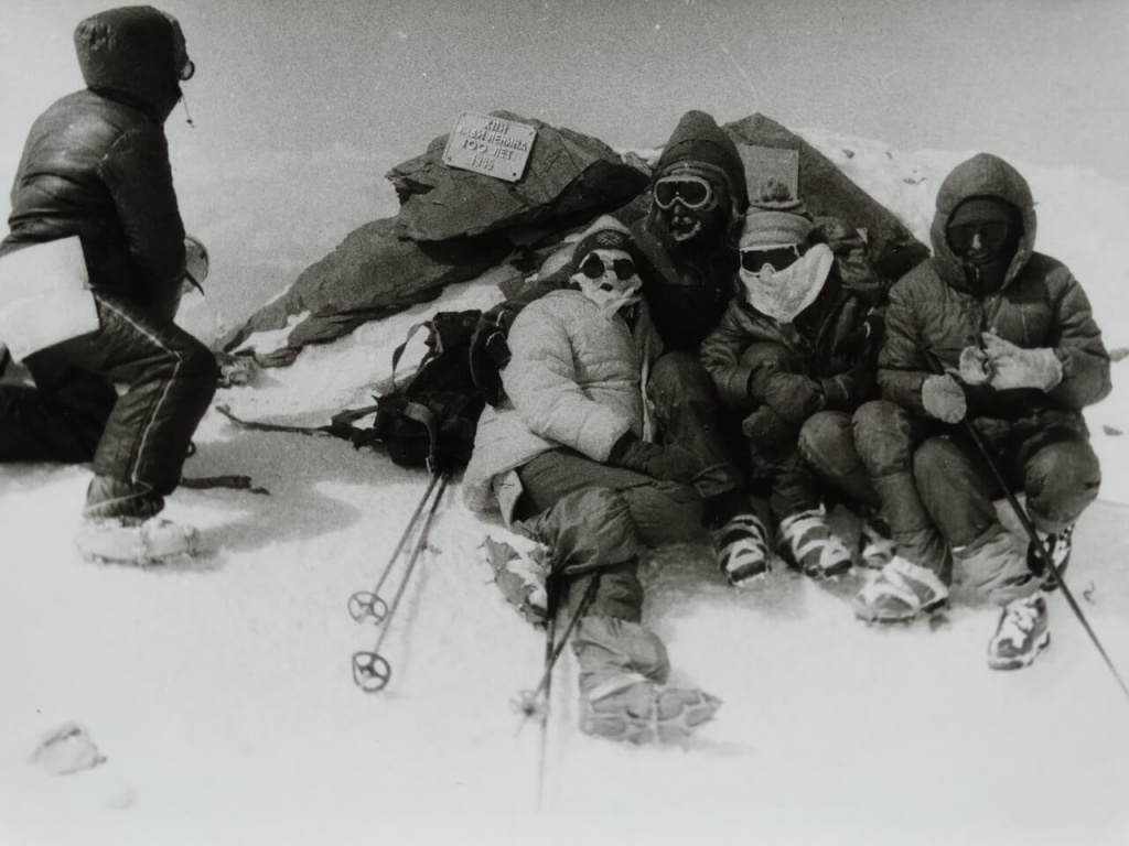Эльвира шатаева и ее группа. ужасная история отважных альпинисток