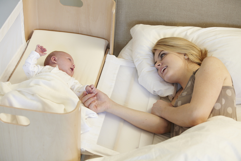 Можно ли ребенку спать с родителями – советы психологов
