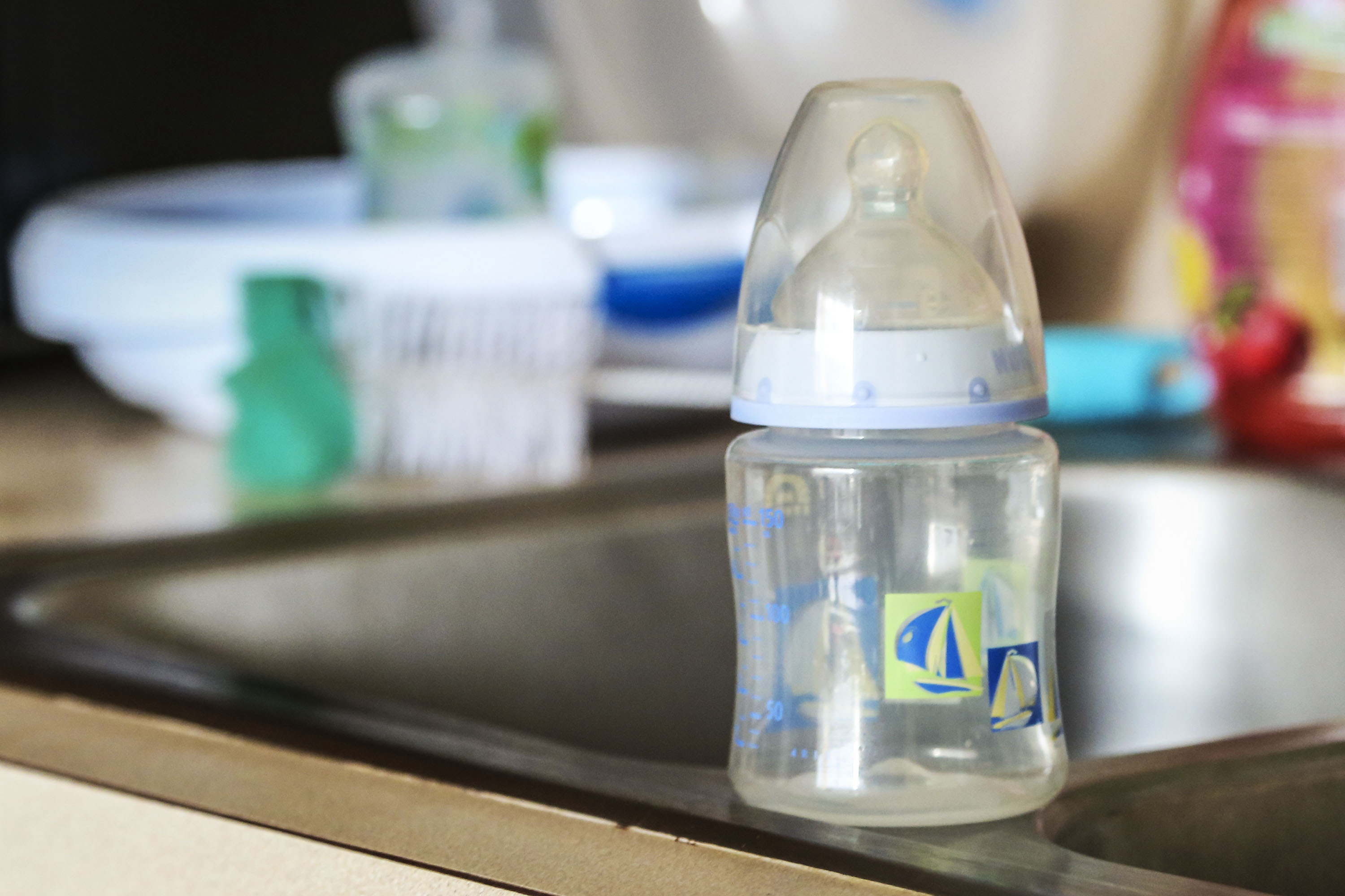 Как стерилизуют детские бутылочки: способы и рекомендации