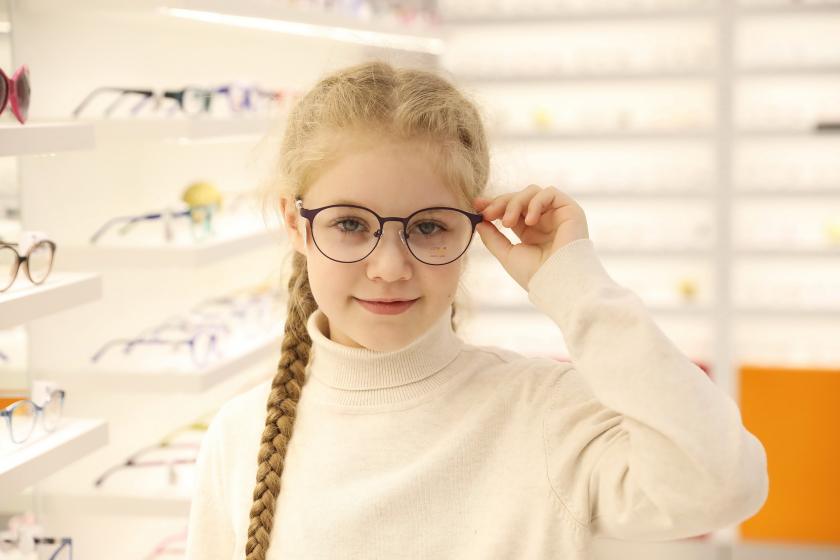 Что лучше – очки или линзы для глаз: советы врачей oculistic.ru
что лучше – очки или линзы для глаз: советы врачей
