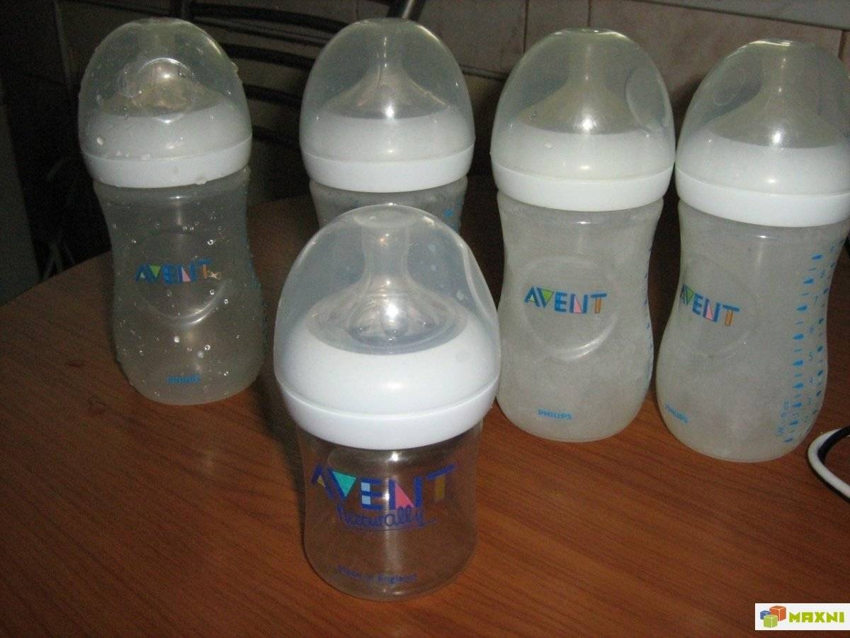 Как стерилизовать бутылочки для новорожденных?
